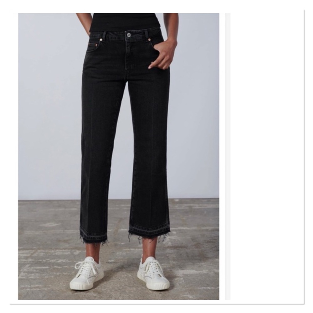 ZARA 'Ness' Cropped Flare Women's Black Jeans - Picture 2 of 10